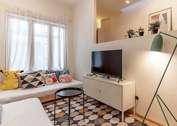 Happy Nest-spacious 2 Bedroom House In Bkk Отель