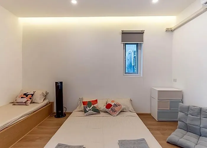 Happy Nest-spacious 2 Bedroom House In Bkk 3* Бангкок