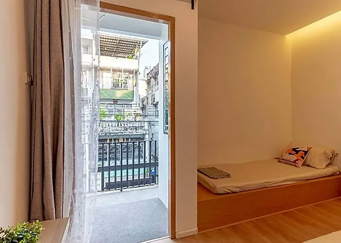 Happy Nest-spacious 2 Bedroom House In Bkk Отель
